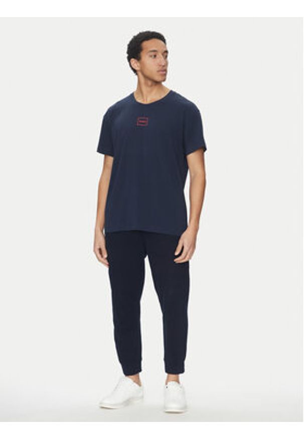 Hugo - HUGO T-Shirt Laze 50525236 Granatowy Regular Fit. Kolor: niebieski