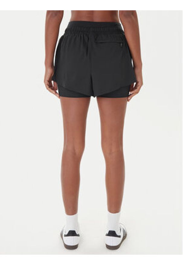 GIRLFRIEND COLLECTIVE - Girlfriend Collective Szorty sportowe Fallon 4093 Czarny Regular Fit. Kolor: czarny. Materiał: syntetyk