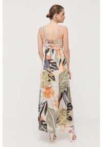 Guess sukienka kolor zielony maxi rozkloszowana. Kolor: zielony. Materiał: tkanina. Długość rękawa: na ramiączkach. Typ sukienki: rozkloszowane. Długość: maxi #5