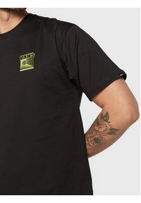 Vans T-Shirt Space Void VN0A7TMB Czarny Regular Fit. Kolor: czarny. Materiał: bawełna #5