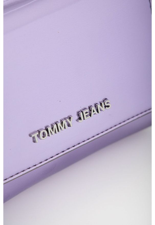 Tommy Jeans Torebka kolor fioletowy. Kolor: fioletowy. Rodzaj torebki: na ramię