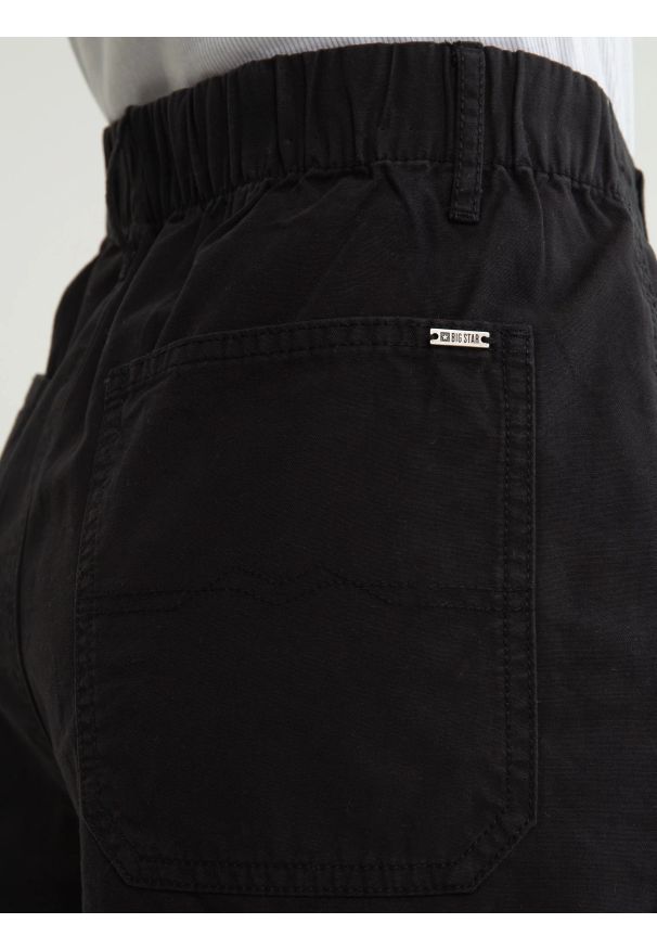 Big-Star - Szorty damskie bawełniane czarne Elia 906. Kolor: czarny. Materiał: bawełna. Długość: krótkie. Sezon: lato. Styl: elegancki