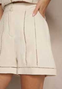 Renee - Beżowe Szorty z Bawełny High Waist Ozdobione Geometrycznym Wzorem Galessira. Okazja: na co dzień, na imprezę. Stan: podwyższony. Kolor: beżowy. Materiał: bawełna. Wzór: aplikacja, geometria. Sezon: lato. Styl: elegancki, casual #5