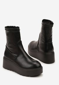 Born2be - Czarne Botki Vices na Koturnie z Przylegającą Cholewką Falomia. Okazja: na co dzień. Kolor: czarny. Materiał: jeans, skóra. Szerokość cholewki: normalna. Obcas: na koturnie. Styl: wizytowy, casual, elegancki #4