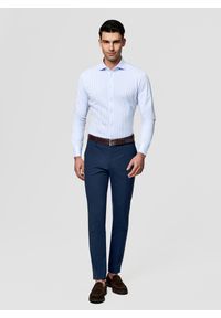 Pako Lorente - PAKO LORENTE - Błękitna koszula w prążek. Typ kołnierza: kołnierzyk włoski. Kolor: niebieski. Materiał: dzianina, poliester, bawełna. Długość rękawa: długi rękaw. Długość: długie. Wzór: prążki #6