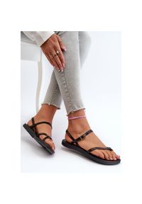Damskie Sandały 82842 Ipanema Fashion Sandal Viii Fem Czarne. Okazja: na co dzień. Zapięcie: pasek. Kolor: czarny. Materiał: guma. Styl: casual #8