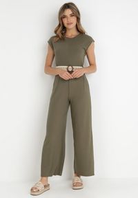 Born2be - Ciemnozielony Kombinezon z Paskiem Thalaera. Kolor: zielony. Materiał: dzianina, prążkowany. Długość rękawa: krótki rękaw. Długość: krótkie. Wzór: jednolity. Sezon: lato. Styl: boho #6