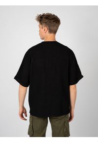 Xagon Man T-shirt | P25082V630TS | Mężczyzna | Czarny. Okazja: na co dzień. Kolor: czarny. Materiał: len, wiskoza. Długość: długie. Wzór: aplikacja. Styl: elegancki, casual #3