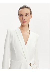 Rinascimento Sukienka koktajlowa CFC0019381002 Biały Regular Fit. Kolor: biały. Materiał: syntetyk. Styl: wizytowy