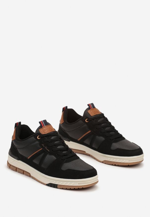 Born2be - Czarne Sznurowane Buty Sportowe na Grubej Podeszwie z Przeszyciami Tiriara. Okazja: na co dzień. Kolor: czarny. Materiał: jeans. Sezon: jesień, wiosna