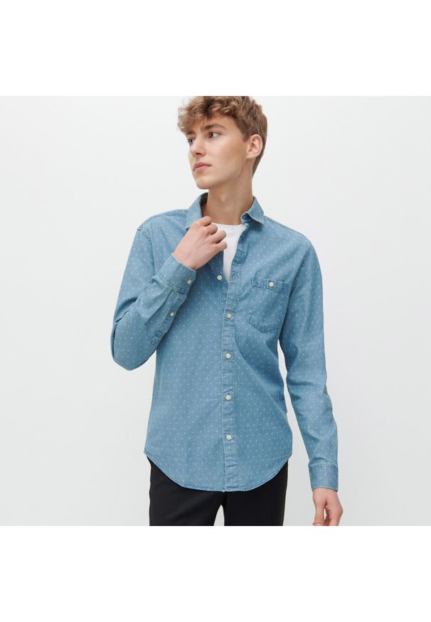 Reserved - Jeansowa koszula z bawełny organicznej - Niebieski. Kolor: niebieski. Materiał: jeans, bawełna