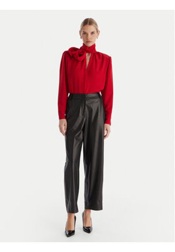 ACCESS FASHION Bluzka 54-2063-171 Czerwony Regular Fit. Kolor: czerwony. Materiał: syntetyk