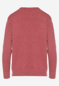 Born2be - Ciemnoróżowy Kardigan z Bawełną Zdobiony Warkoczowym Splotem i Kieszeniami Mevesava. Okazja: na co dzień. Typ kołnierza: dekolt w serek. Kolor: różowy. Materiał: bawełna. Wzór: ze splotem, aplikacja. Sezon: zima, jesień. Styl: casual, klasyczny #7