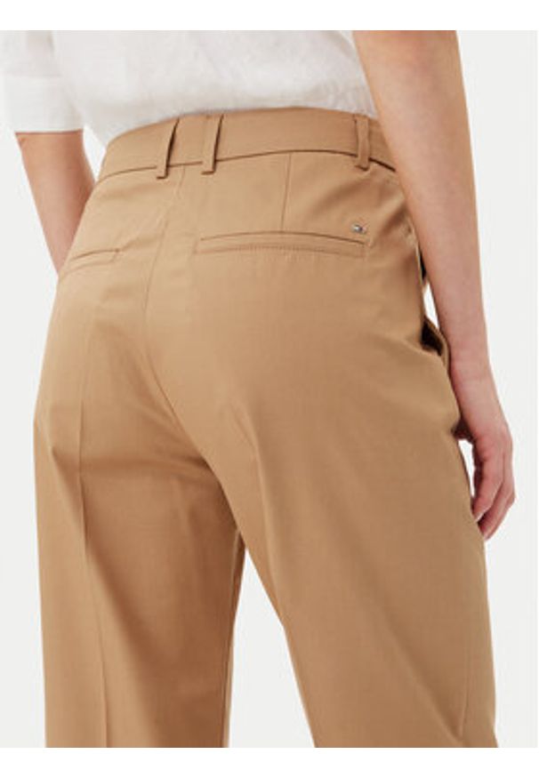 TOMMY HILFIGER - Tommy Hilfiger Chinosy WW0WW40504 Beżowy Regular Fit. Kolor: beżowy. Materiał: bawełna