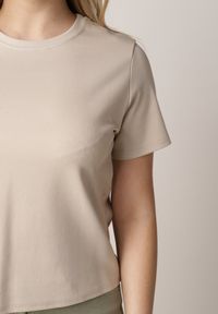 Born2be - Beżowy Bawełniany T-shirt w Klasycznym Stylu Hetita. Okazja: na co dzień. Kolor: beżowy. Materiał: bawełna. Wzór: haft. Styl: klasyczny #4