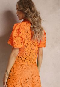 Renee - Pomarańczowa Koszula Koronkowa z Krótkim i Bufiastym Rękawem Elinie. Kolor: pomarańczowy. Materiał: koronka. Długość: krótkie #2