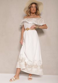 Renee - Biała Sukienka Boho o Kroju Hiszpanki Zdobiona Haftem i Paskiem z Klamrą Vallisca. Okazja: na co dzień. Typ kołnierza: dekolt hiszpanka. Kolor: biały. Materiał: poliester. Wzór: haft, aplikacja. Typ sukienki: z odkrytymi ramionami. Styl: boho #4