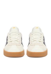 Adidas - adidas Sneakersy C-VL COURT 3.0 JP5351 Écru. Kolor: kremowy. Materiał: zamsz, skóra #5