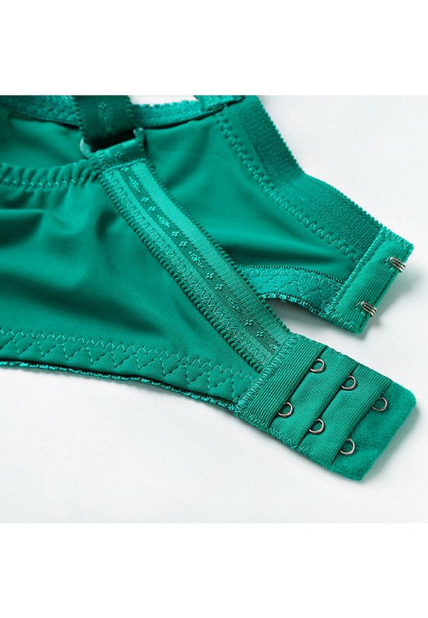 Intica - Biustonosz koronkowy plus size z delikatnym wsparciem na co dzień i okazje Natusuko. Kolekcja: plus size. Kolor: zielony. Materiał: koronka. Wzór: koronka