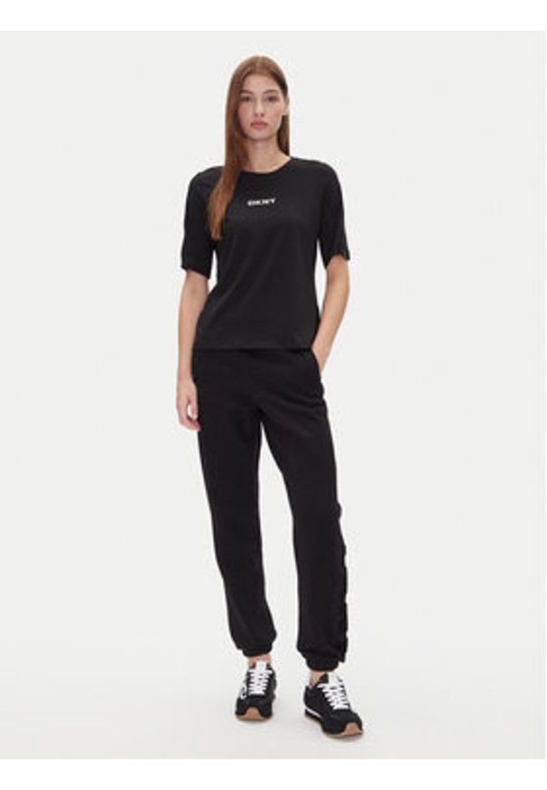 DKNY T-Shirt P4JHBRJQ Czarny Regular Fit. Kolor: czarny. Materiał: bawełna