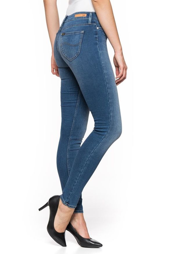 Lee - SPODNIE DAMSKIE LEE SCARLETT BLUE FOG L526HMFM. Styl: elegancki