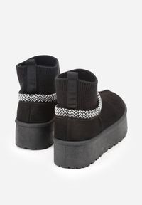 Born2be - Czarne Śniegowce VICES na Grubej Podeszwie z Haftem i Skarpetkową Cholewką Enantia. Okazja: na co dzień. Kolor: czarny. Materiał: jeans. Szerokość cholewki: normalna. Wzór: haft. Styl: casual, elegancki #4