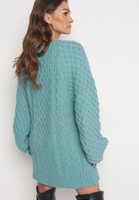 Born2be - Zielony Sweter o Wydłużonym Fasonie z Modnym Splotem Ahexa. Kolor: zielony. Długość: długie. Wzór: ze splotem