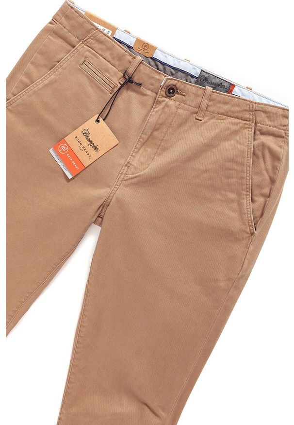 Wrangler - WRANGLER SPODNIE MĘSKIE CHINO TOBACCO BROWN W14LCF81A $. Materiał: materiał, tkanina, elastan