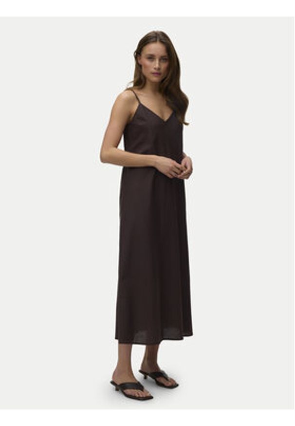 Vero Moda Sukienka letnia Selma 10345674 Brązowy ciemny Regular Fit. Kolor: brązowy. Materiał: bawełna. Sezon: lato