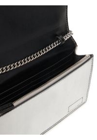 Calvin Klein Torebka Ck Metallic Wallet On Chain LV04F3320G Srebrny. Kolor: srebrny. Materiał: skórzane #6