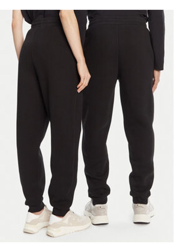 AMI PARIS - AMI Paris Sweter UKS025.KN0032 Zielony Regular Fit. Kolor: zielony. Materiał: wełna