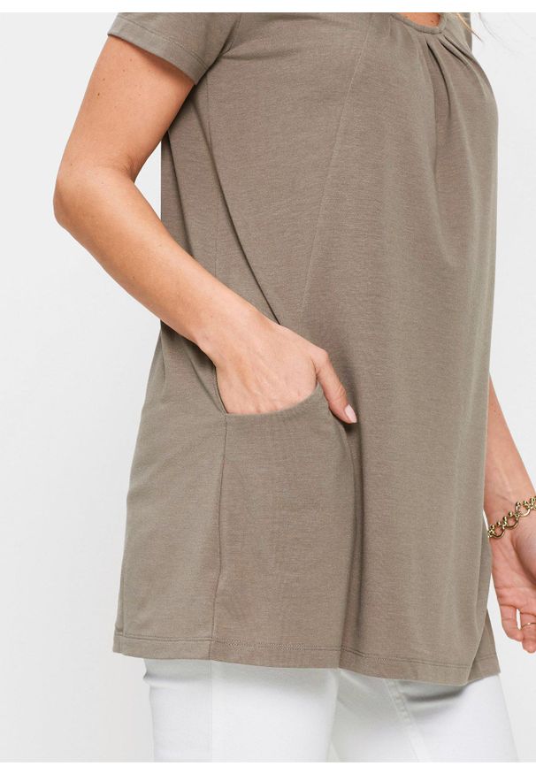 bonprix - Długi shirt z wiskozą. Kolor: brązowy. Materiał: wiskoza. Długość: długie