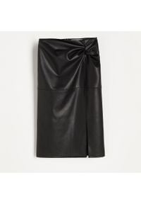 Reserved - Spódnica midi z imitacji skóry - Czarny. Kolor: czarny. Materiał: skóra #1