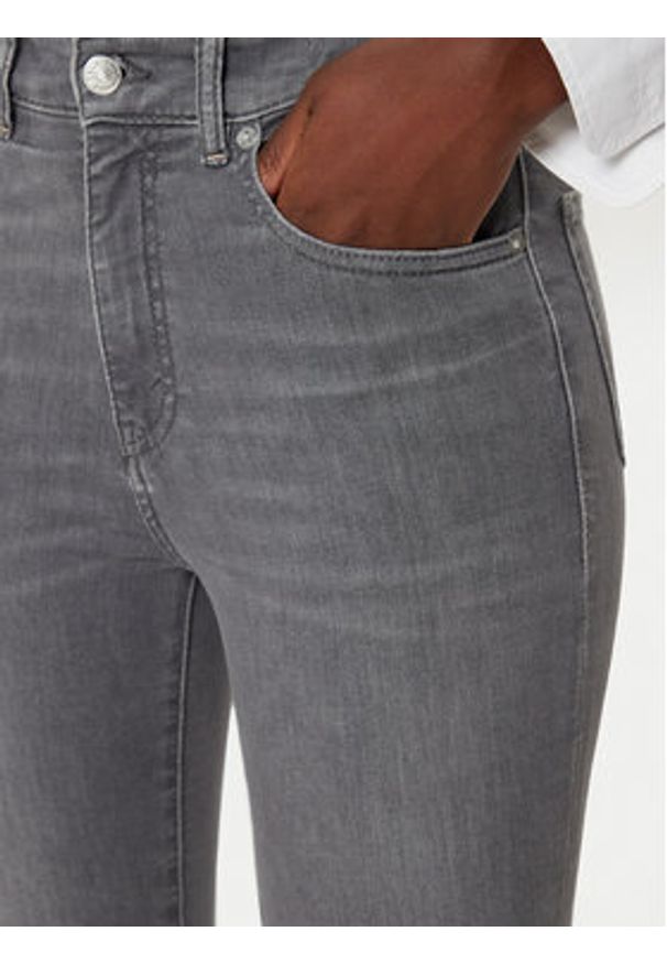 BOSS Jeansy Maye 50529981 Szary Slim Fit. Kolor: szary