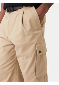 Hugo - HUGO Spodnie materiałowe Craysen 50553180 Beżowy Straight Fit. Kolor: beżowy. Materiał: bawełna #3