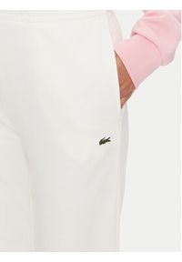 Lacoste Spodnie dresowe XF9216 Écru Regular Fit. Materiał: bawełna #5