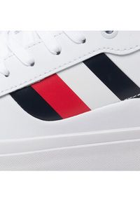 TOMMY HILFIGER - Tommy Hilfiger Tenisówki Core Stripes Vulc Leather FM0FM04140 Biały. Kolor: biały. Materiał: skóra #2