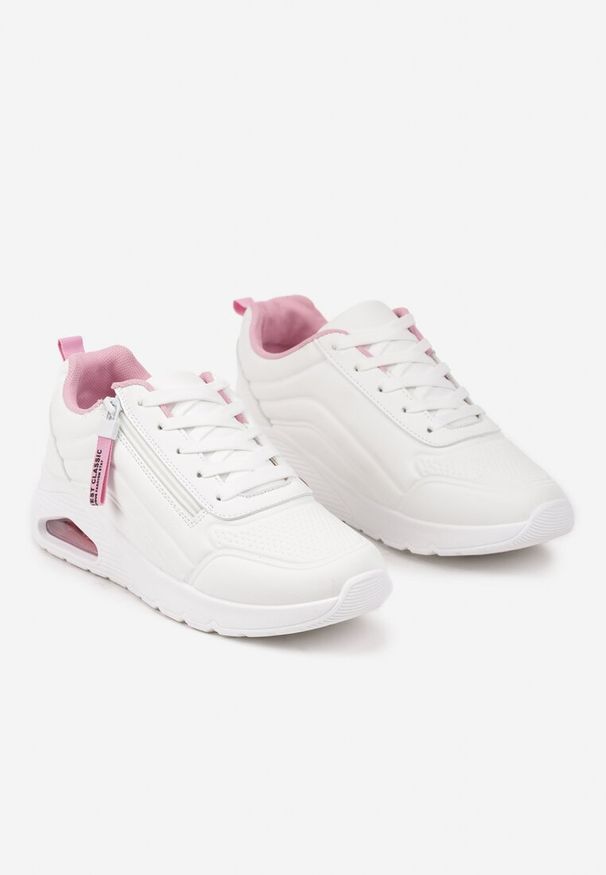Renee - Biało-Różowe Sneakersy na Platformie z Przezroczystą Wstawką i Suwakiem z Napisami Valentinae. Okazja: na co dzień. Kolor: biały. Materiał: jeans. Wzór: napisy. Obcas: na platformie. Wysokość obcasa: średni