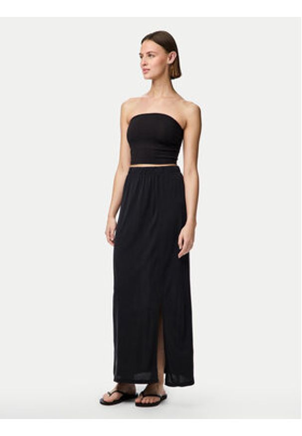 Pieces Spódnica maxi Anora 17148786 Czarny Regular Fit. Kolor: czarny. Materiał: wiskoza