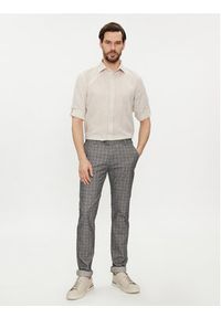 Bugatti Chinosy 4890 26350 Szary Slim Fit. Kolor: szary. Materiał: bawełna #5