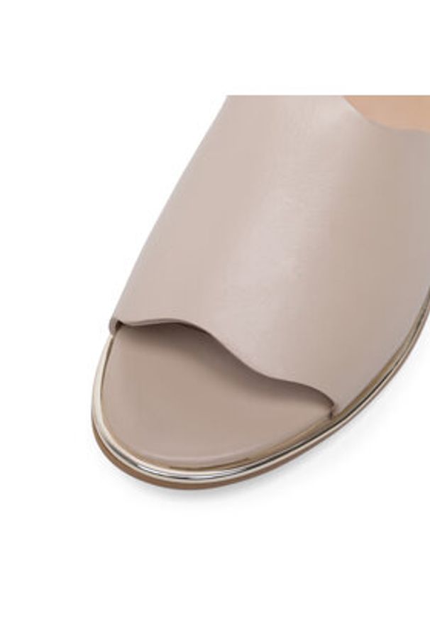 Lasocki Klapki WYL3784-3Z Beżowy. Kolor: beżowy. Materiał: skóra