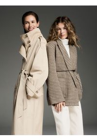 Reserved - Marynarka w pepitkę z paskiem - wielobarwny. Materiał: wiskoza, tkanina #1