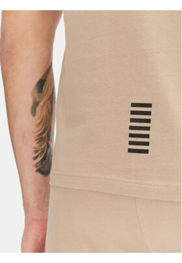 EA7 Emporio Armani T-Shirt 8NPT25 PJVPZ U6155 Beżowy Regular Fit. Kolor: beżowy. Materiał: bawełna