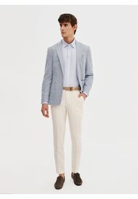 Pako Lorente - PAKO LORENTE – Niebieska marynarka z lnu w kratkę. Okazja: na co dzień. Kolor: niebieski. Materiał: len. Wzór: kratka. Sezon: wiosna. Styl: casual #3