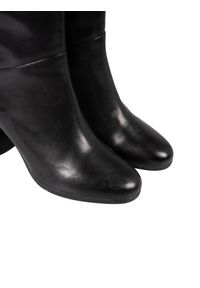Geox Kozaki "Calinda" | D94EGD 00043 | Kobieta | Czarny. Nosek buta: okrągły. Zapięcie: bez zapięcia. Kolor: czarny. Materiał: skóra. Wzór: aplikacja. Obcas: na słupku #4