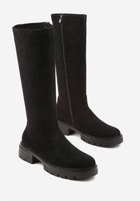 Born2be - Czarne Casualowe Kozaki z Imitacji Zamszu Fesalara. Okazja: na co dzień. Kolor: czarny. Materiał: zamsz. Obcas: na płaskiej podeszwie. Styl: casual #6