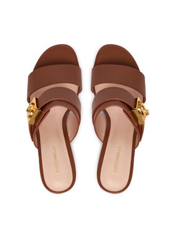 Coccinelle Klapki C-Me E4 U7Q 17 02 01 Brązowy. Kolor: brązowy. Materiał: skóra