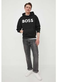 BOSS Orange - BOSS bluza bawełniana BOSS ORANGE męska kolor czarny z kapturem z nadrukiem. Typ kołnierza: kaptur. Kolor: czarny. Materiał: bawełna. Wzór: nadruk #4