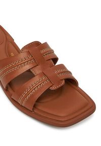 Clarks Klapki Ariany Mule 26181239 Brązowy. Kolor: brązowy. Materiał: skóra #4