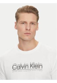 Calvin Klein T-Shirt Double Logo K10K114149 Biały Regular Fit. Kolor: biały. Materiał: bawełna #4